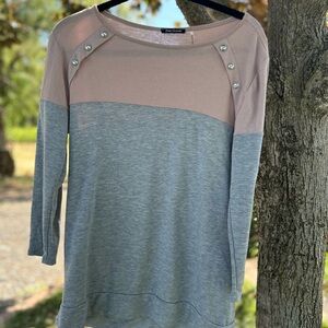 Pink Clover  Pink 3/4 Sleeve Buttoned Sweatshirt